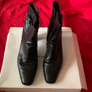 Naturalizer: Julianna Black Leathe  71/2 M